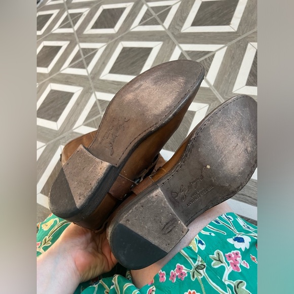 Frye Women's Brown Leather Boots - Picture 3 of 6